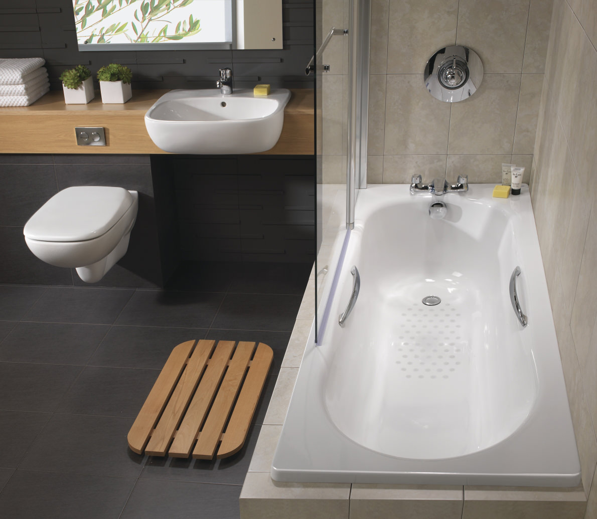 Twyford Celtic Plain Steel Bath 1500 x 700mm With Legs